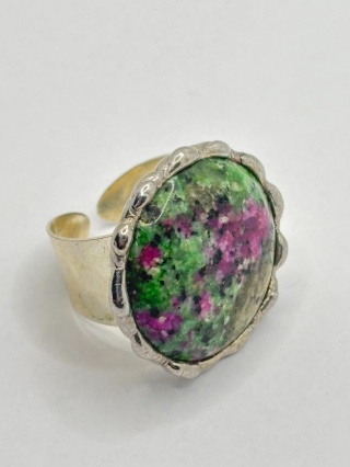 Pierścionek z zoisytem