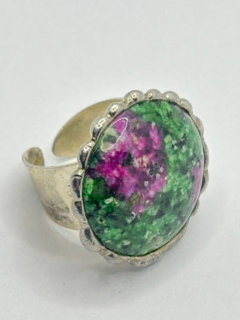 Pierścionek z zoisytem