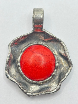 Zawieszka z howlitem