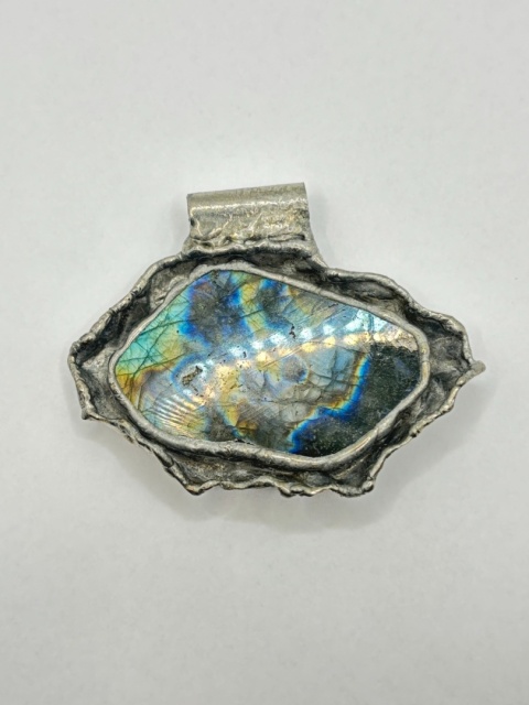 Zawieszka z labradorytem