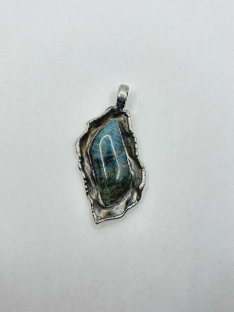 Zawieszka z labradorytem