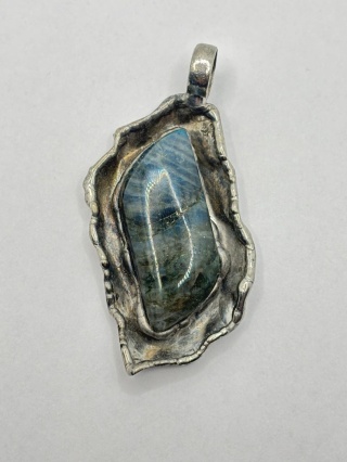 Zawieszka z labradorytem