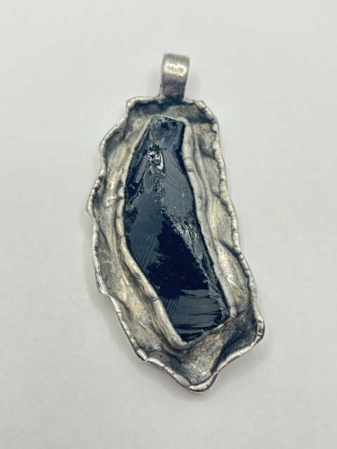 Zawieszka z obsydianem