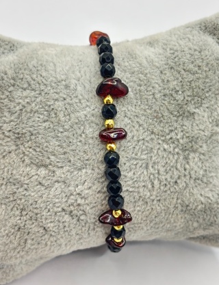 Bransoletka z granatem, onyksem