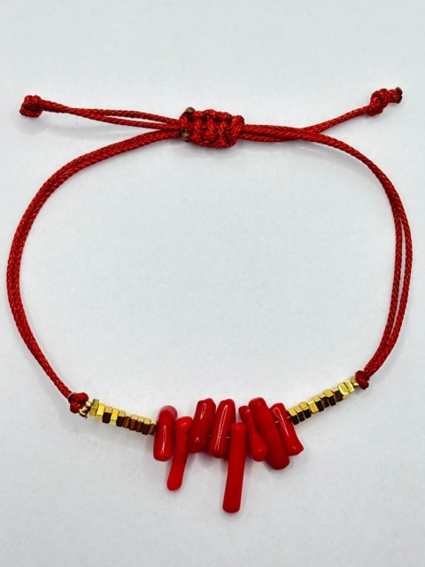 Bransoletka z koralem