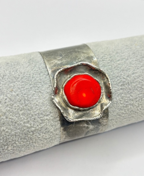 Bransoletka z koralem