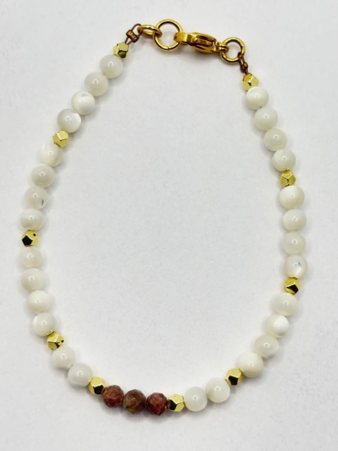 Bransoletka z masą perlową i rodochrozytem