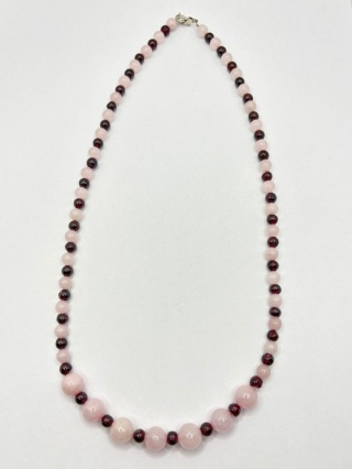 Naszyjnik z kwarcem różowym,granatem