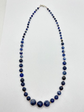 Naszyjnik z lapisem lazuli