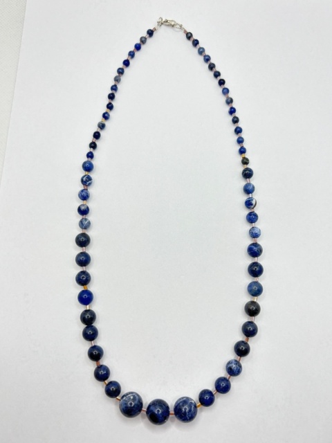 Naszyjnik z lapisem lazuli