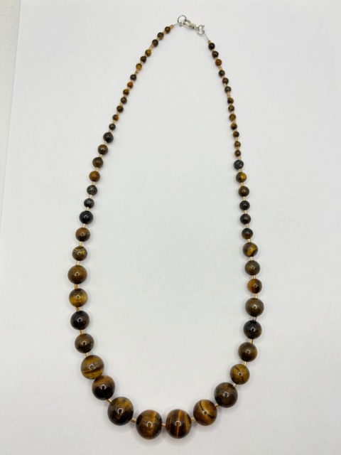 Naszyjnik z tygrysiem okiem