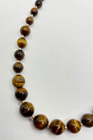 Naszyjnik z tygrysiem okiem