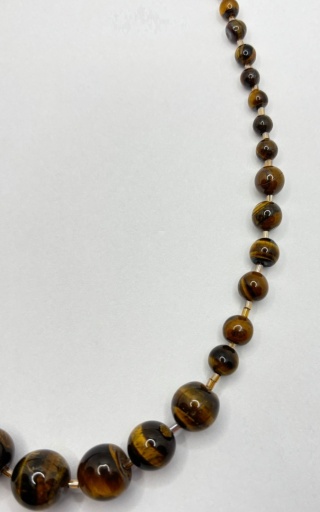 Naszyjnik z tygrysiem okiem