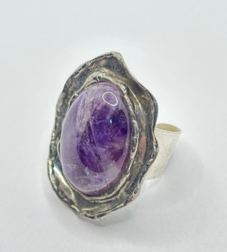 Pierścionek z ametystem