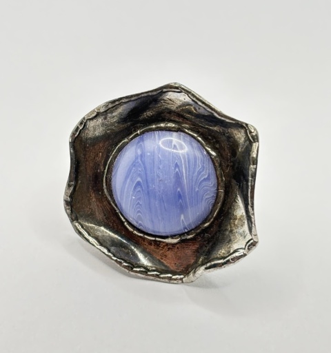 Pierścionek z chalcedonem