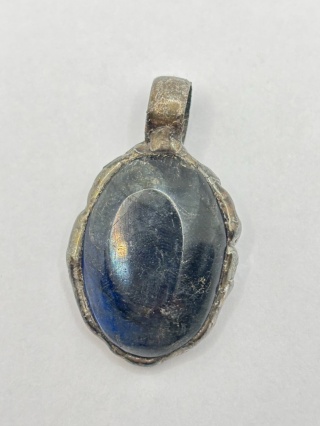 Zawieszka z labradorytem