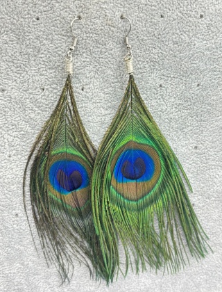 Kolczyki z pióra pawia