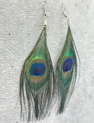 Kolczyki z pióra pawia
