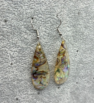 Kolczyli z masy perłowej