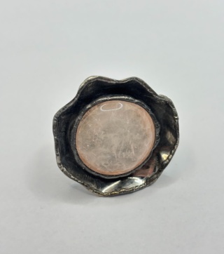 Pierścionek z kwarcem różowym