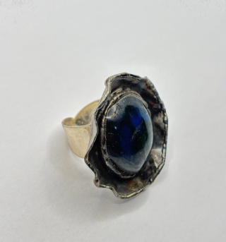 Pierścionek z labradorytem