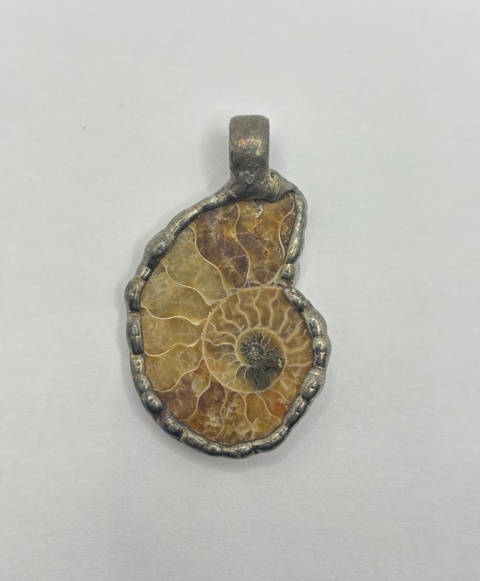 Zawieszka z amonitem