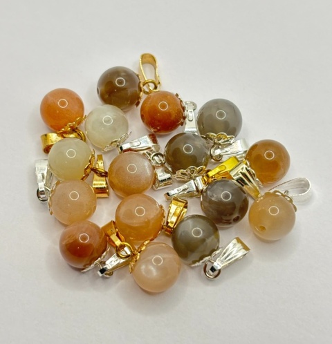 Zawieszka z kamieńiem księżycowym