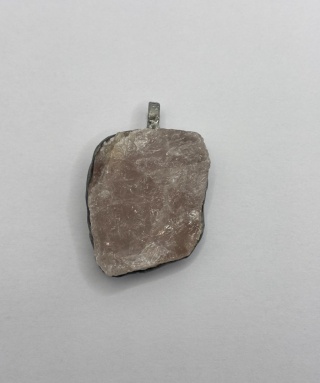 Zawieszka z kwarcem różowym