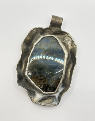 Zawieszka z labradorytem