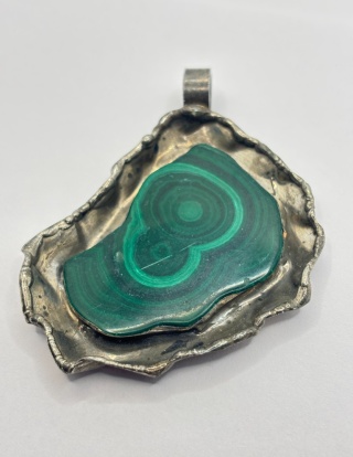 Zawieszka z malachitem