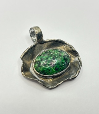 Zawieszka z zoisytem