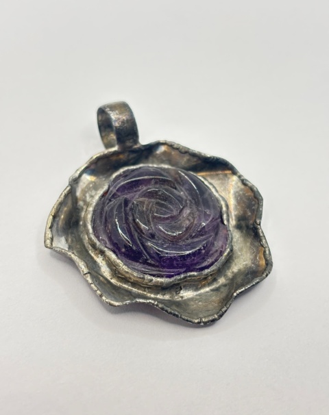 Zawoeszka z ametystem