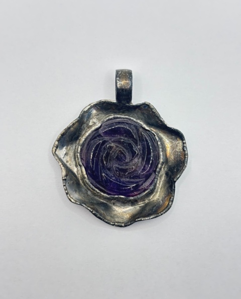 Zawoeszka z ametystem